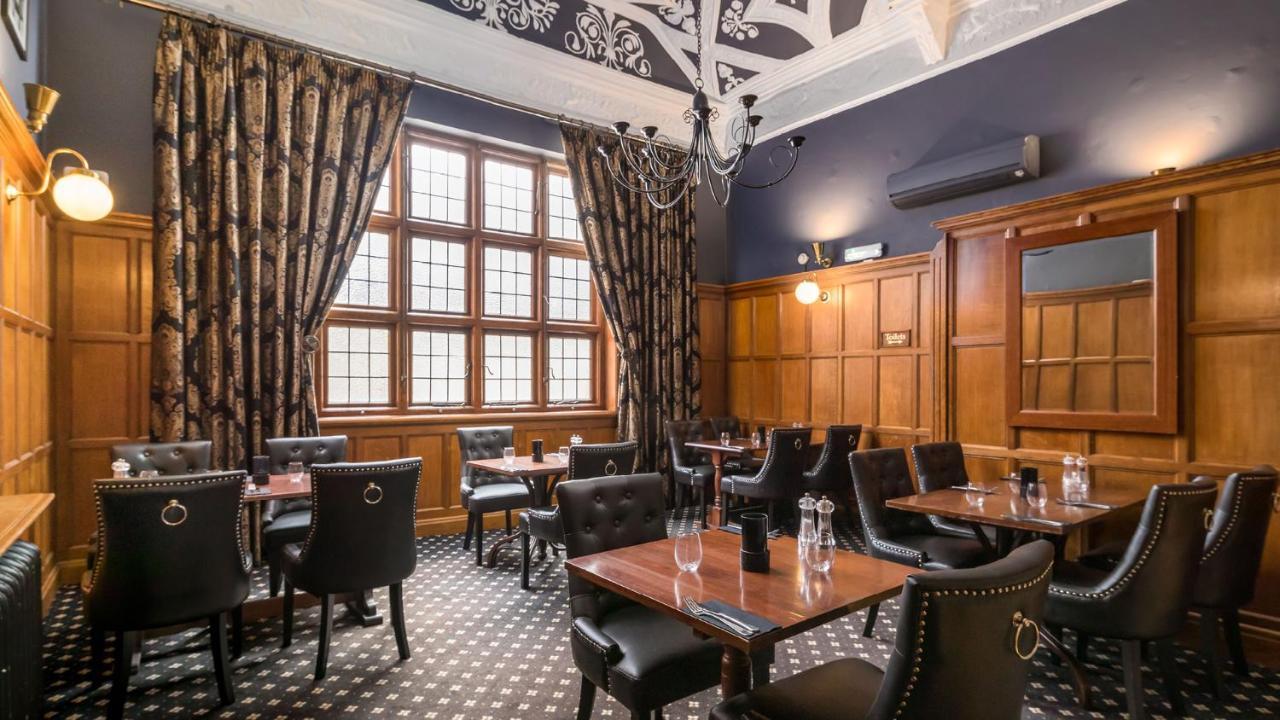 The Royal & Fortescue Hotel Барнстъпъл Екстериор снимка